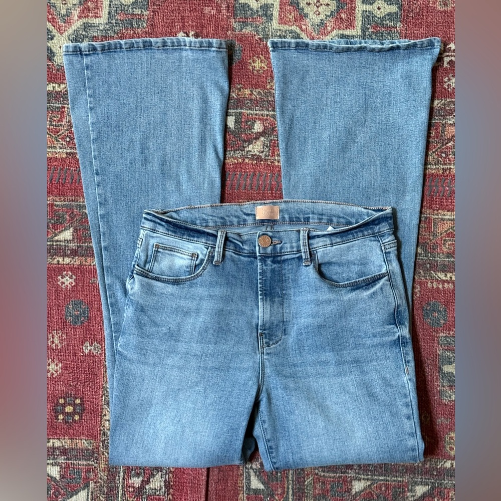 SIMPLE SOCIETY Flare Jeans. Size 9/29 - Picture 3 of 6